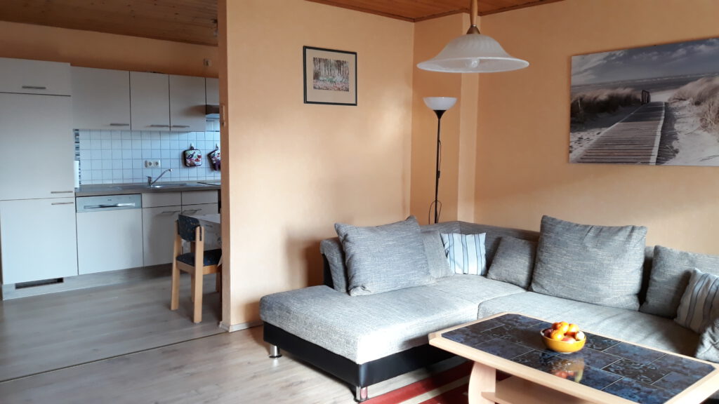 HerzMOMENTE – Wohnbereich mit Couch